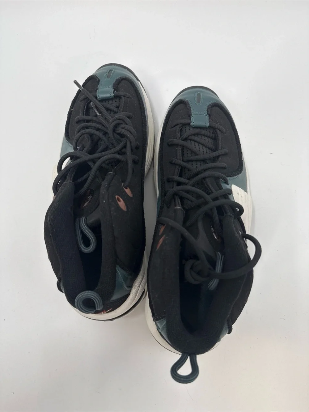 Kids High-Top Sneakers in Black and Dark Green - Nike